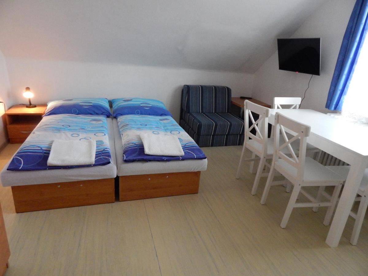 Privat Severka Pavčina Lehota Exteriör bild