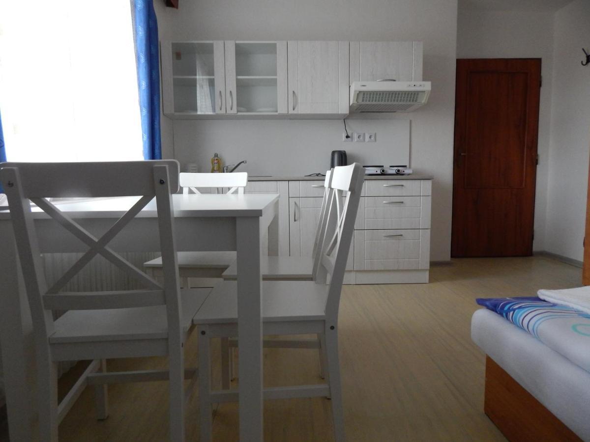 Privat Severka Pavčina Lehota Exteriör bild