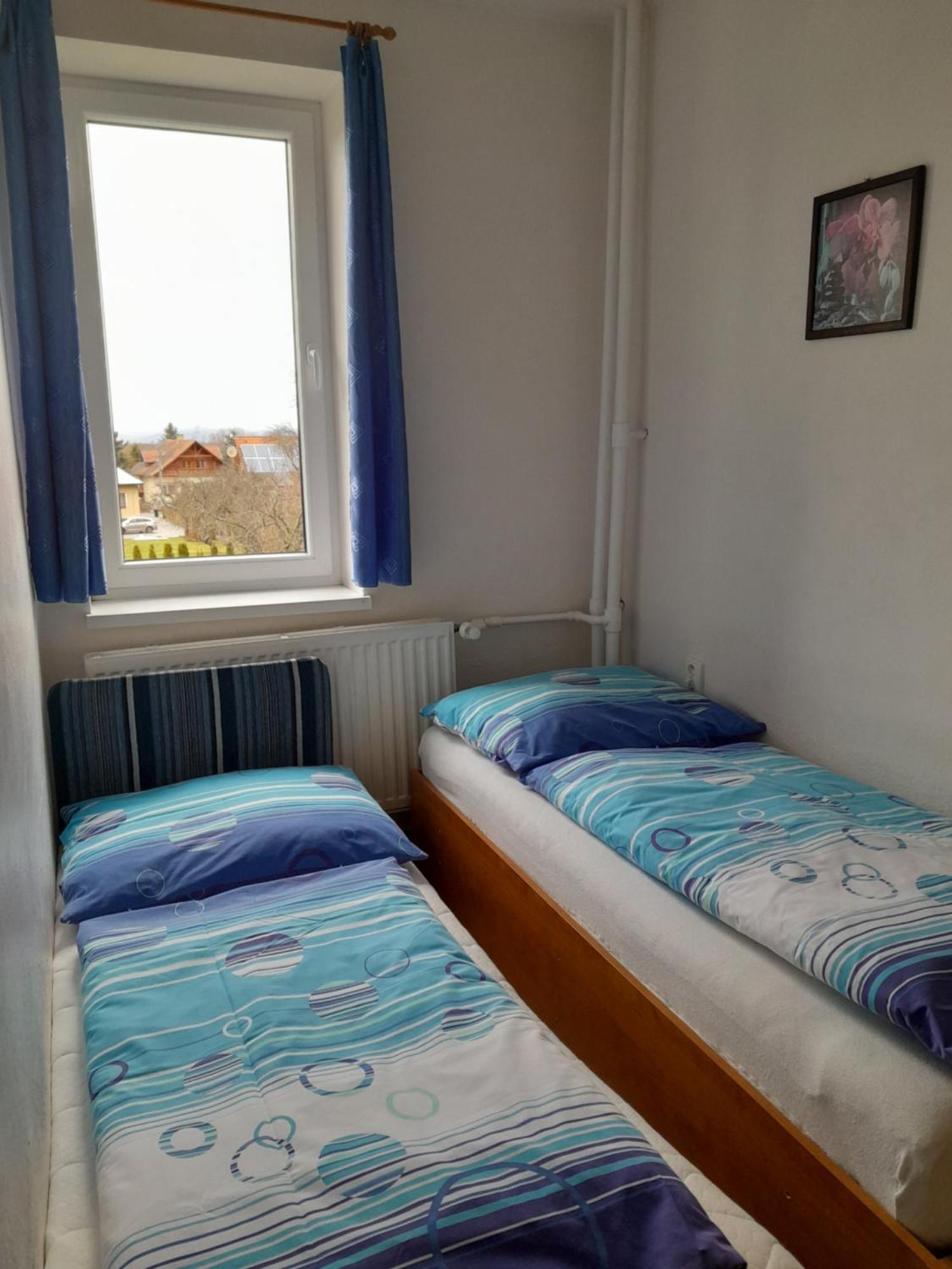Privat Severka Pavčina Lehota Exteriör bild
